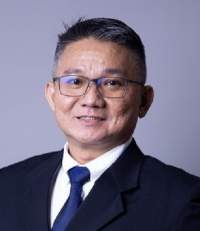 09. How Andrew (committee member)